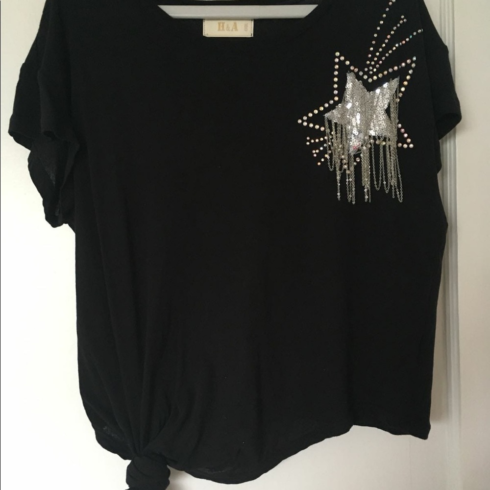Sparkly short sleeve shirt